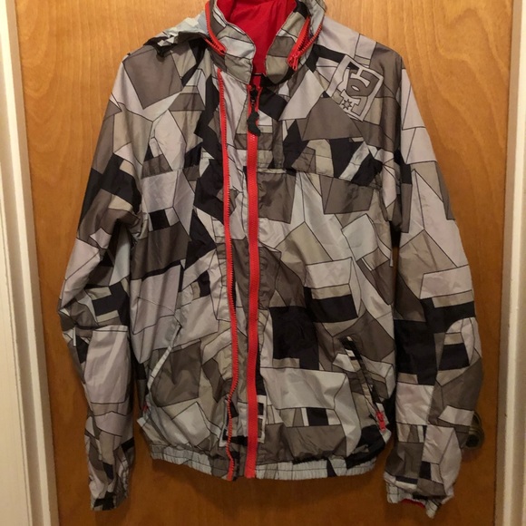 DC Reversible Rain Jacket - Picture 3 of 8